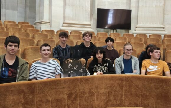 Les Terminales NSI à l’Institut de France pour une conférence sur la cryptographie