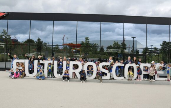 1779361135186 Les GS au Futuroscope